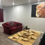 Cute Highland Park Entire Unit B