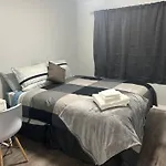 Cute Highland Park Entire Unit B